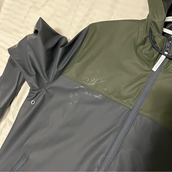 Fat Moose Hooded Rain Jacket Black /Green size Small - Picture 15 of 16